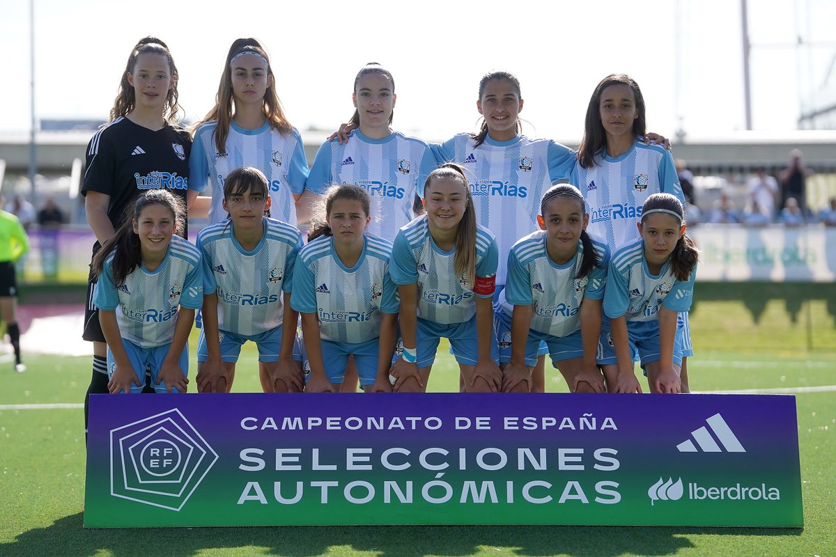 🏆 Ya tiene dueñas: <a href="/futgal/">RFGF</a> se lleva un igualadísimo partido en la tanda de penalties

Enhorabuena, las gallegas son las 𝐂𝐚𝐦𝐩𝐞𝐨𝐧𝐚𝐬 𝐀𝐮𝐭𝐨𝐧𝐨́𝐦𝐢𝐜𝐚𝐬 𝐟𝐞𝐦𝐞𝐧𝐢𝐧𝐚𝐬 𝐒𝐮𝐛-𝟏𝟓 𝐟𝐚𝐬𝐞 𝐏𝐥𝐚𝐭𝐚

🥈 <a href="/futgal/">RFGF</a>  0-0 <a href="/FCyLF/">RFCYLF</a>
❌❌🟢 🟢 🟢 🟢- ❌🟢❌🟢🟢❌

🚩Campo 🅱️