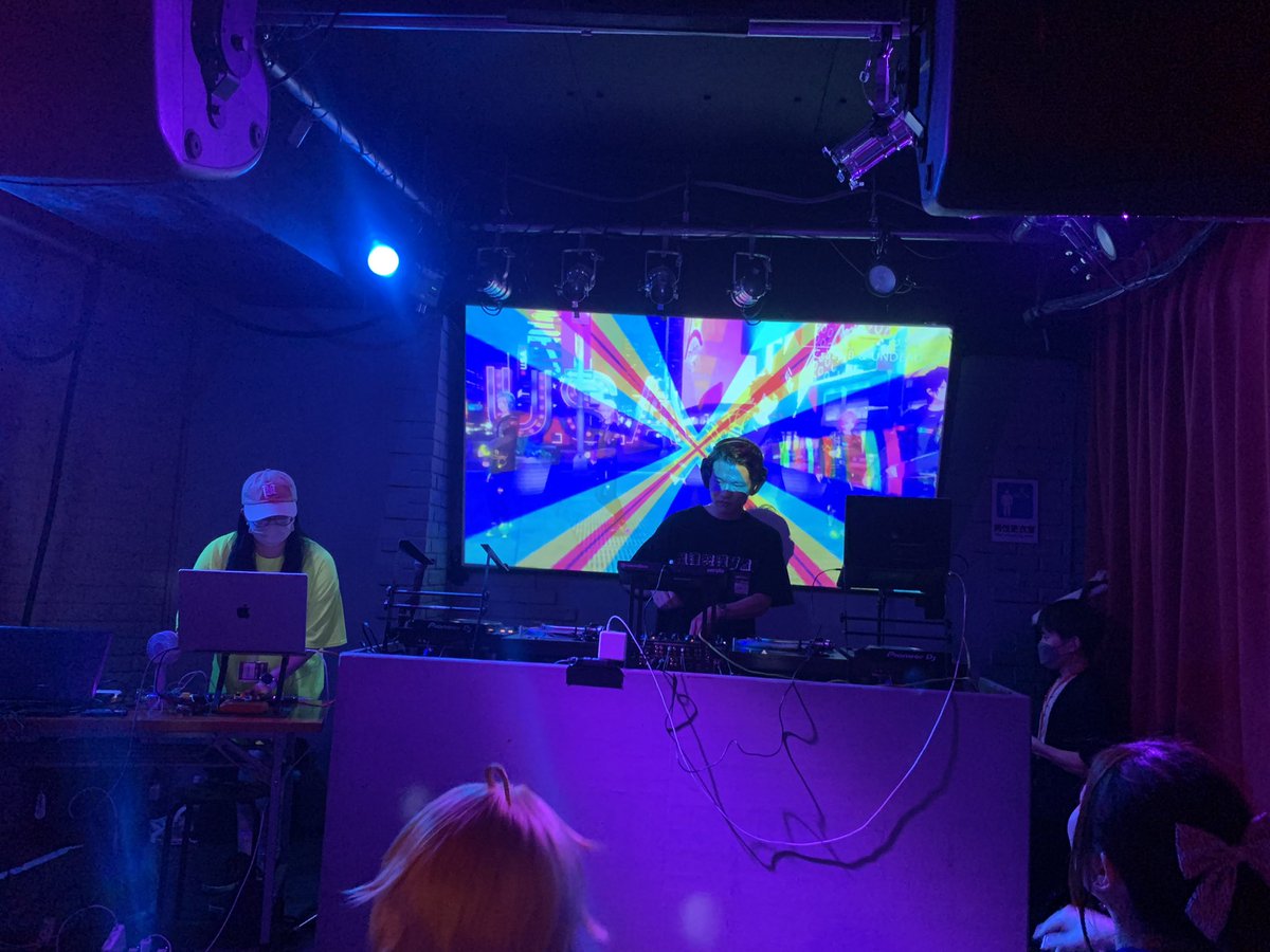 #ココカラっ
ただいまの時間は
ゲストDJ SAAYA
ゲストVJ ちゅん