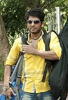 @hiran_chatterji Anek hoyeche,Jan ebar bag patara niye kete porun.