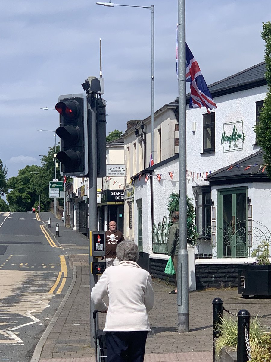 Rainhill Parish Councillors have been out this morning putting flags up in the village for Rainhill Gala on Monday and also to celebrate the 80th anniversary of D-Day on the 6th June 🇬🇧