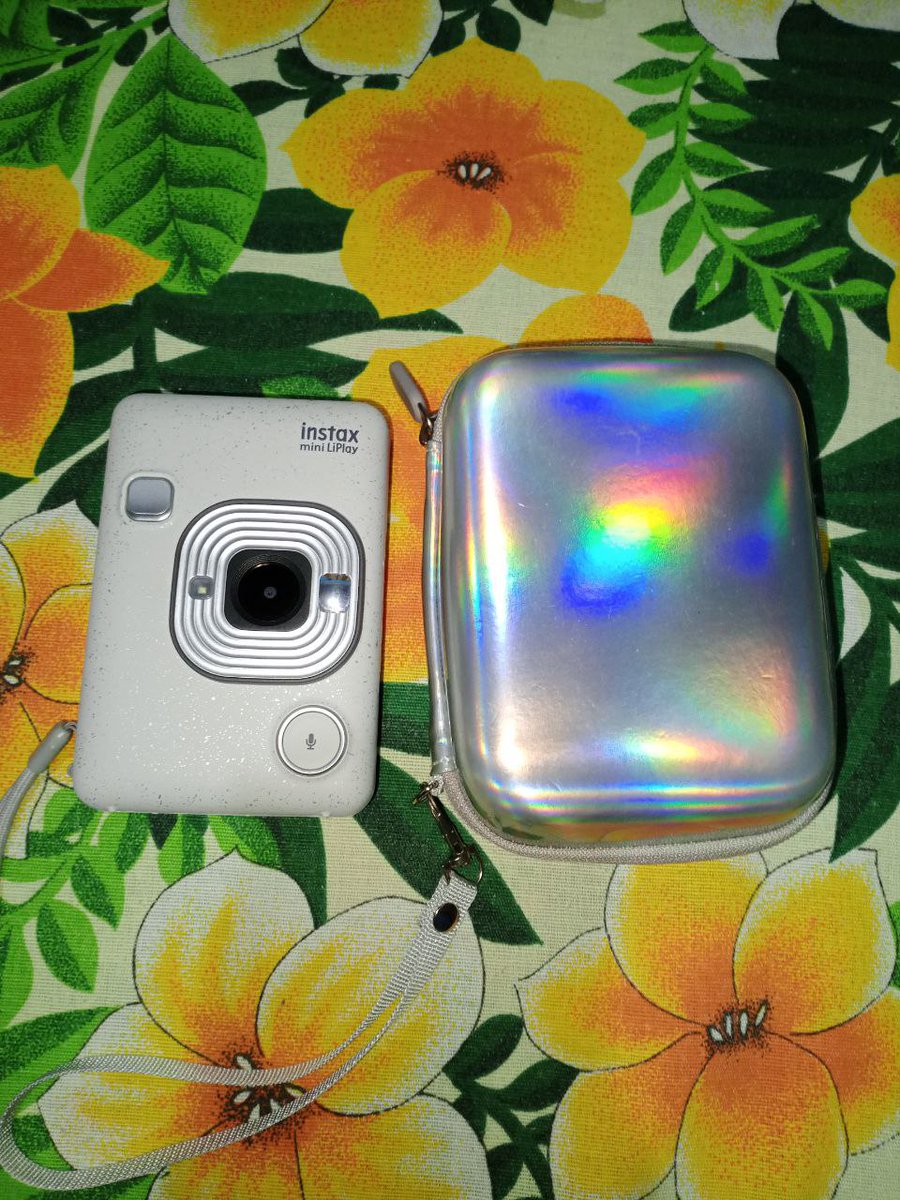 yoonminsells's tweet photo. FOR SALE ❣️

Instax Mini LiPlay (Stone White)

No issues.
Condition: Good as new.
Inclusions: Instax itself, charger, box and free holographic case.

Location: Imus, Cavite 

PRICE: 6.8k

; wts lfb ph hybrid https://t.co/AeAarkMcUn