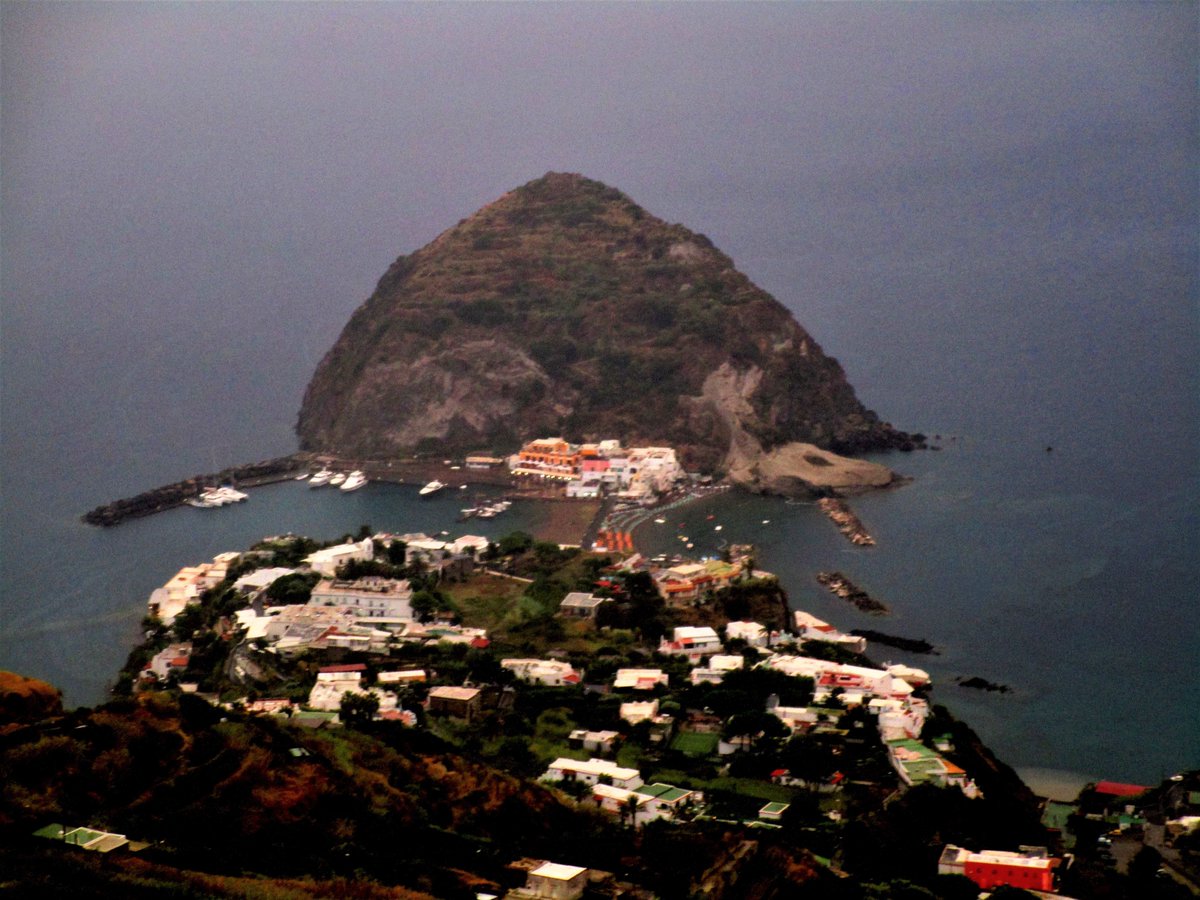 #Italy 
#Ischia
#MonteSantangelo

@visitnorthyork