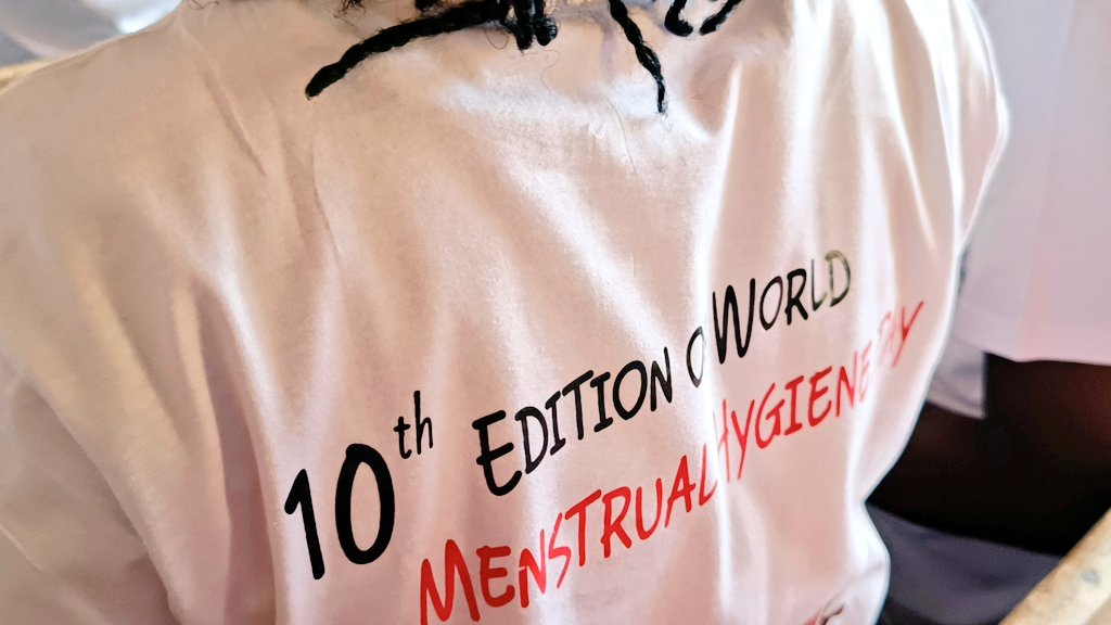 _V4Dev_'s tweet photo. En prélude à la célébration de la 10e journée mondiale de l'hygiène menstruelle #MHDay2024,
Cet atelier de formation a également été organisé dans le cadre des actions visant l' #autonomisation des femmes et jeunes filles ainsi que la protection de l'environnement.
#V4Dev https://t.co/vx2sHOZ4Et