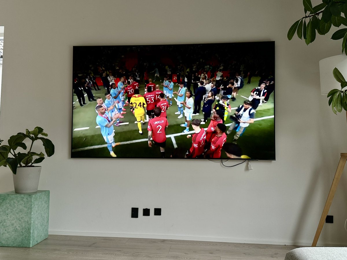 Terrible season but still won more than Arsenal 😀
<a href="/MarcSettle/">Marc Blank-Settle marcsettle.bsky.social</a> 

#facup2024 #manutd