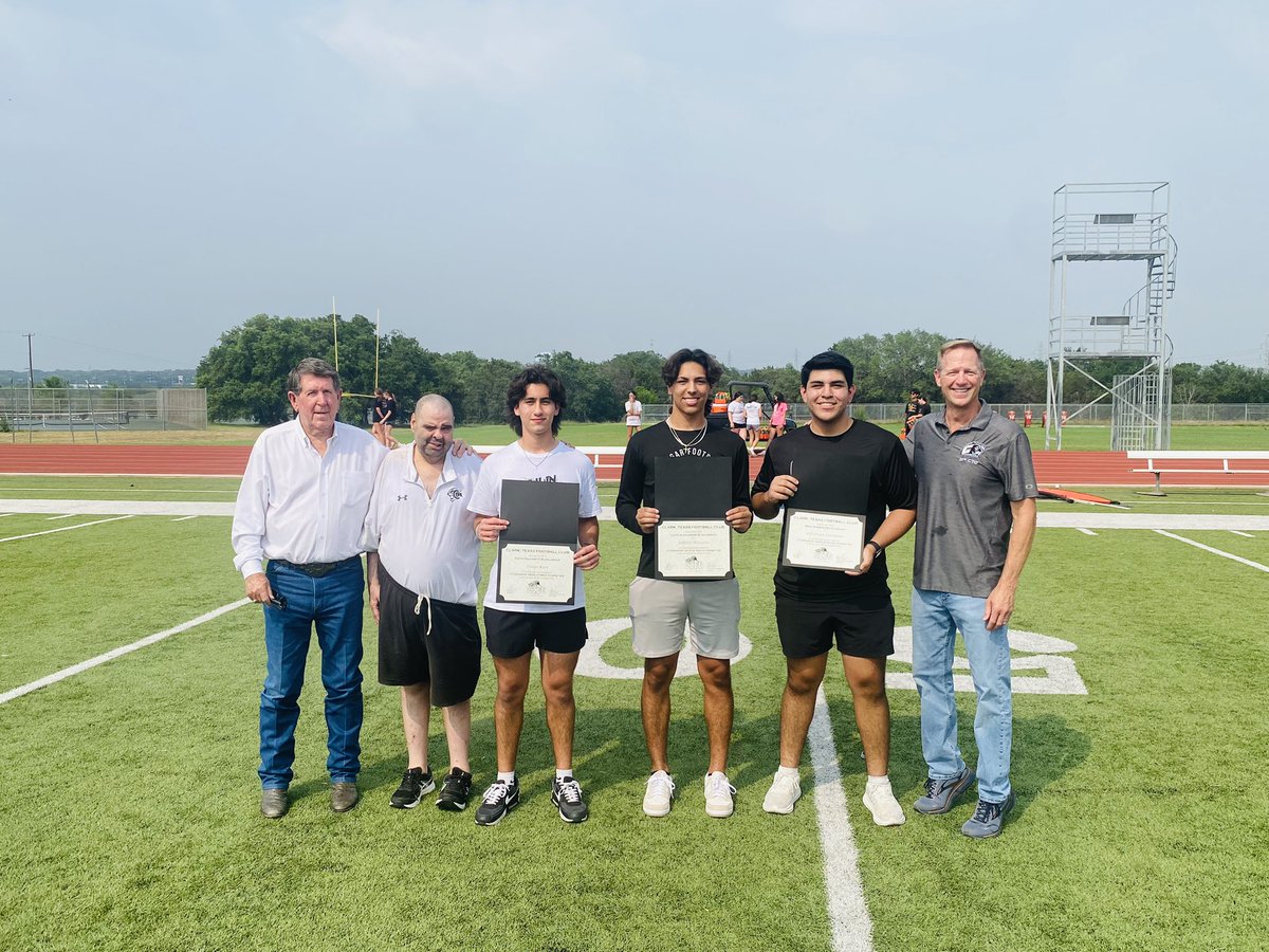 CTFC Scholarship Recipients

Coach Alexander Scholarship- Gabe Navarro

Super Dave Scholarship- Diego Kuri

Coach Robbins Scholarship- Christian Carmona

Thank you CTFC for all you do for Clark, Texas! 

#clarktexas #clarklegends