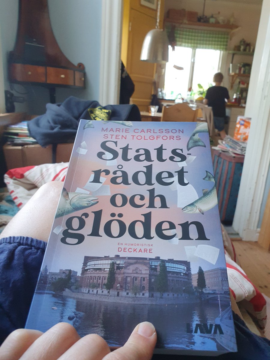 Sommarens tema är "politiska deckare". Tar gärna emot tips!