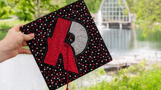 RoseHulman's tweet photo. Our Class of '24 includes 454 graduates featuring:
· 113 women (25%)
· 50 first-generation graduates (11%)
· 147 graduates declared of diverse and ethnic populations (32%)
· 34 states represented
· 9 international countries represented
#rosehulman #RoseGrad https://t.co/Ygi6toXZMj