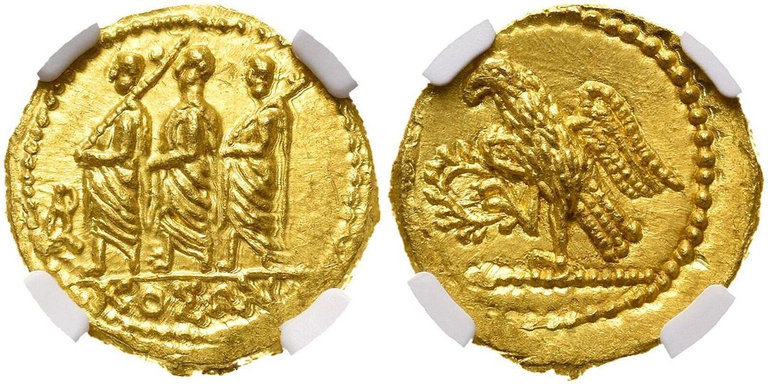 Ancient - GREEK COINS.
AV Stater ca. 50 BC, Skythian Kings, Northern Greece, THRACIA, KOSON Geto-Dacians.

#coins #ancientcoins #ancienthistory #coincollecting #numismatics #worldhistory #worldcoins  #collectibles #antiques #greek #greece #thrace #ancientgreece #goldcoins