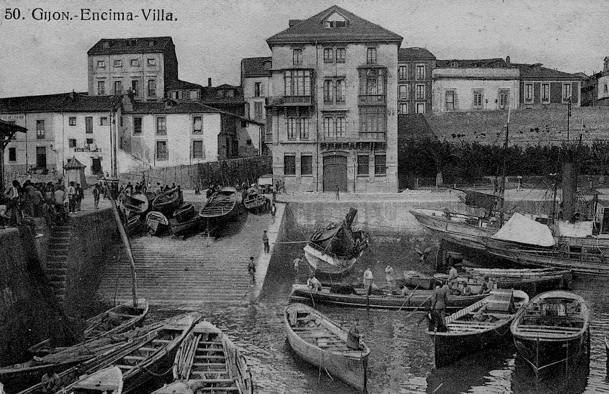 Noelst1's tweet photo. Distintos momentos de la cuesta del Cholo en Cimadevilla, Gijón.
Esta primera 1915.
Y seguimos 👇 https://t.co/sB78pkjjZJ