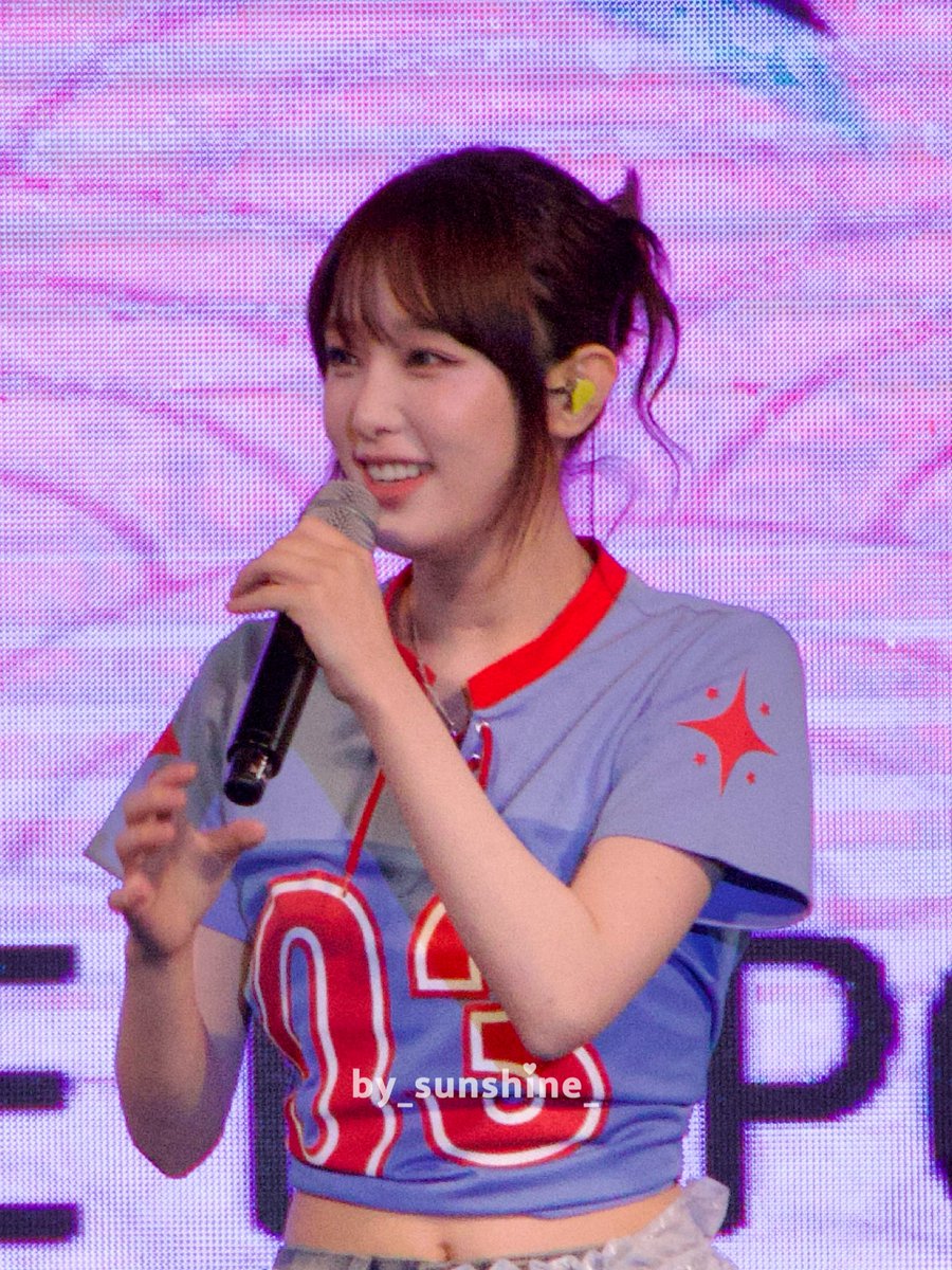 by_sunshine_'s tweet photo. 240525 천안 K-컬처박람회 
<SBS 특집 두시탈출 컬투쇼 슈퍼콘서트〉

소리 질러🎤

#최예나 #예나 #YENA #崔叡娜 #イェナ https://t.co/Hf2eCueiGi