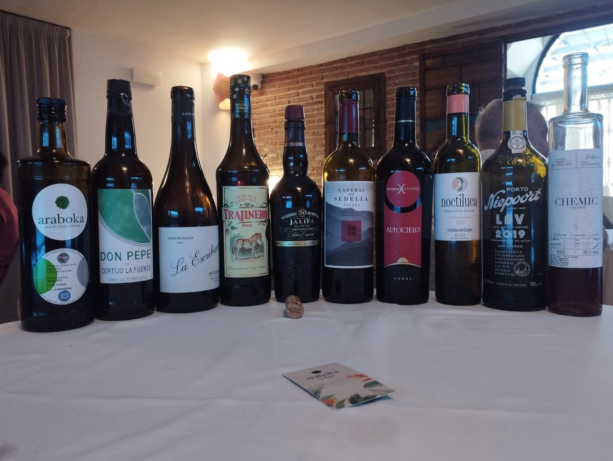 Si estás o pasas por Málaga y quieres disfrutar de una comida donde destacan los productos autóctonos con una cocina evolucionada, con un maridaje espectacular de vinos de la zona, has de ir a <a href="/arabokaRest/">ARABOKA❤️💪</a> ¡Muchas gracias Antonio por la experiencia!