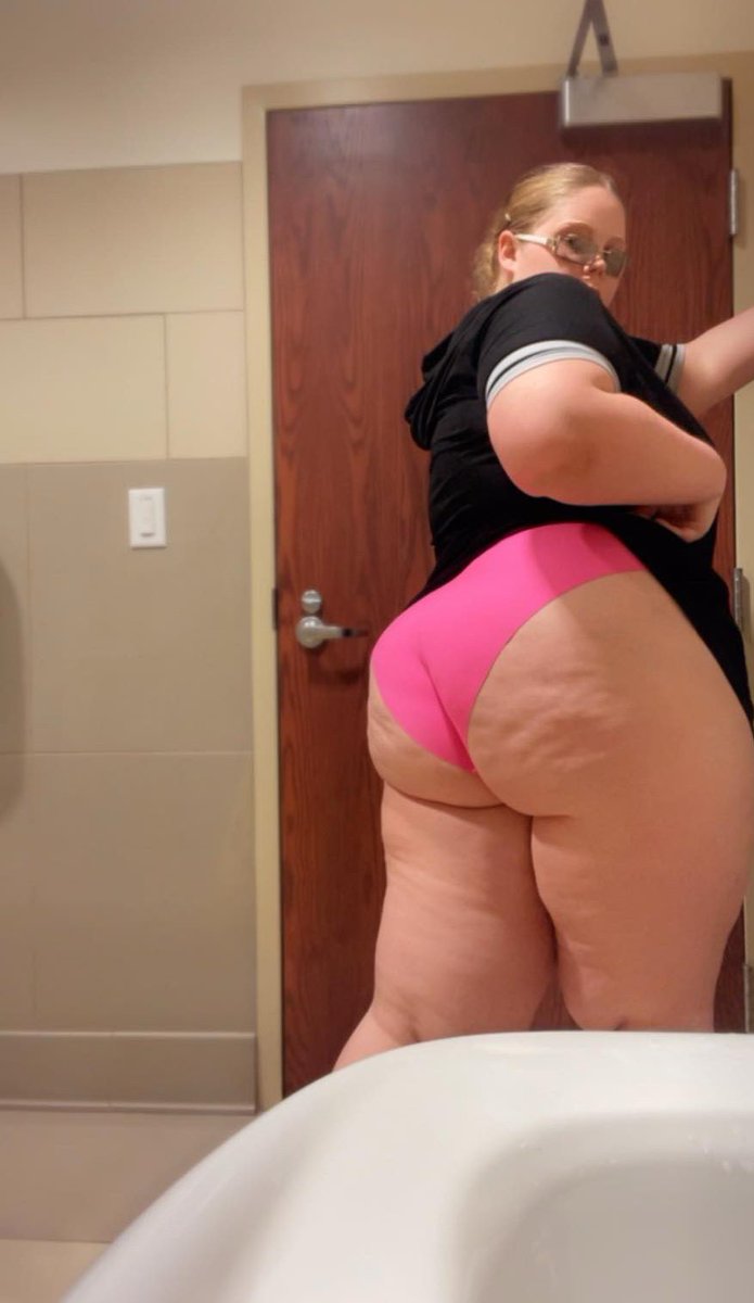 HeavenPhatBooty tweet media