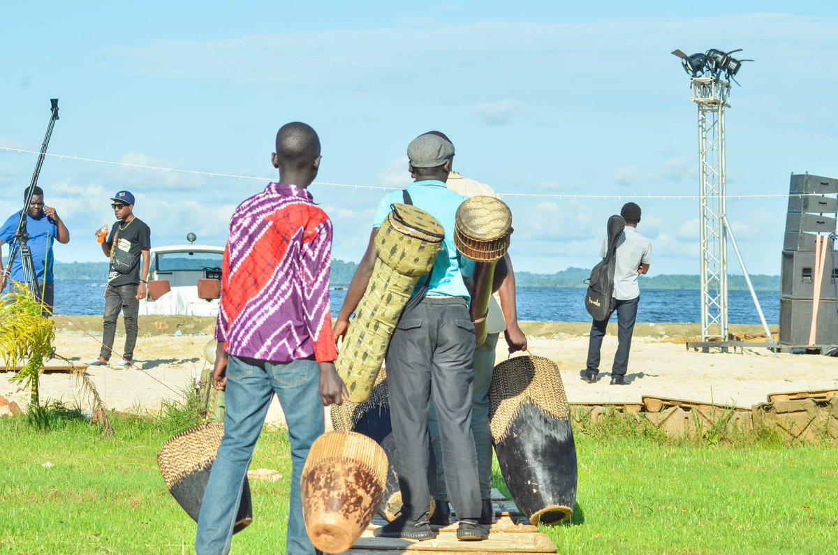 Tryphine01's tweet photo. Don't miss out on the cultural performances at the Kalabash Festival today. 

Dance, music, and more will showcase Uganda's rich heritage.
#Kalabash2024 https://t.co/BDoUNusw0H