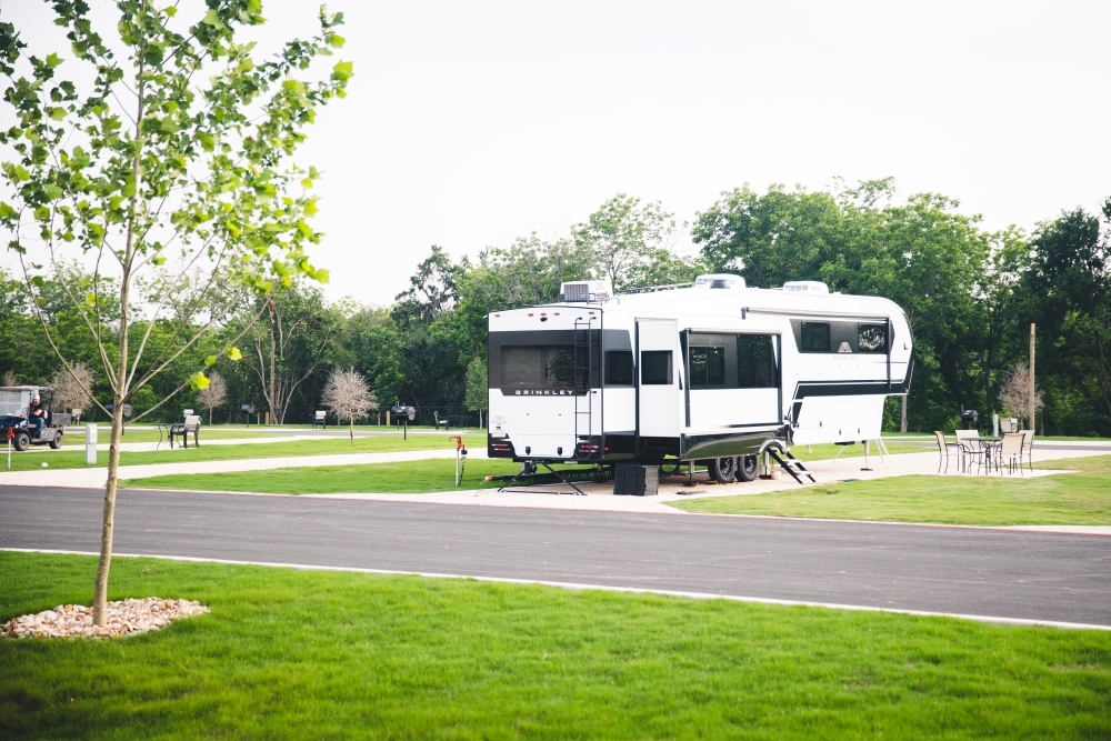 RV resort Camp Landa now open in New Braunfels saexaminer.org/2024/05/25/rv-… @_TeamBlogger @BloggerTuesday #camplanda #rvresort #newbraunfels #vacations #vacationdestination #recreation #familytime #rv #summertime