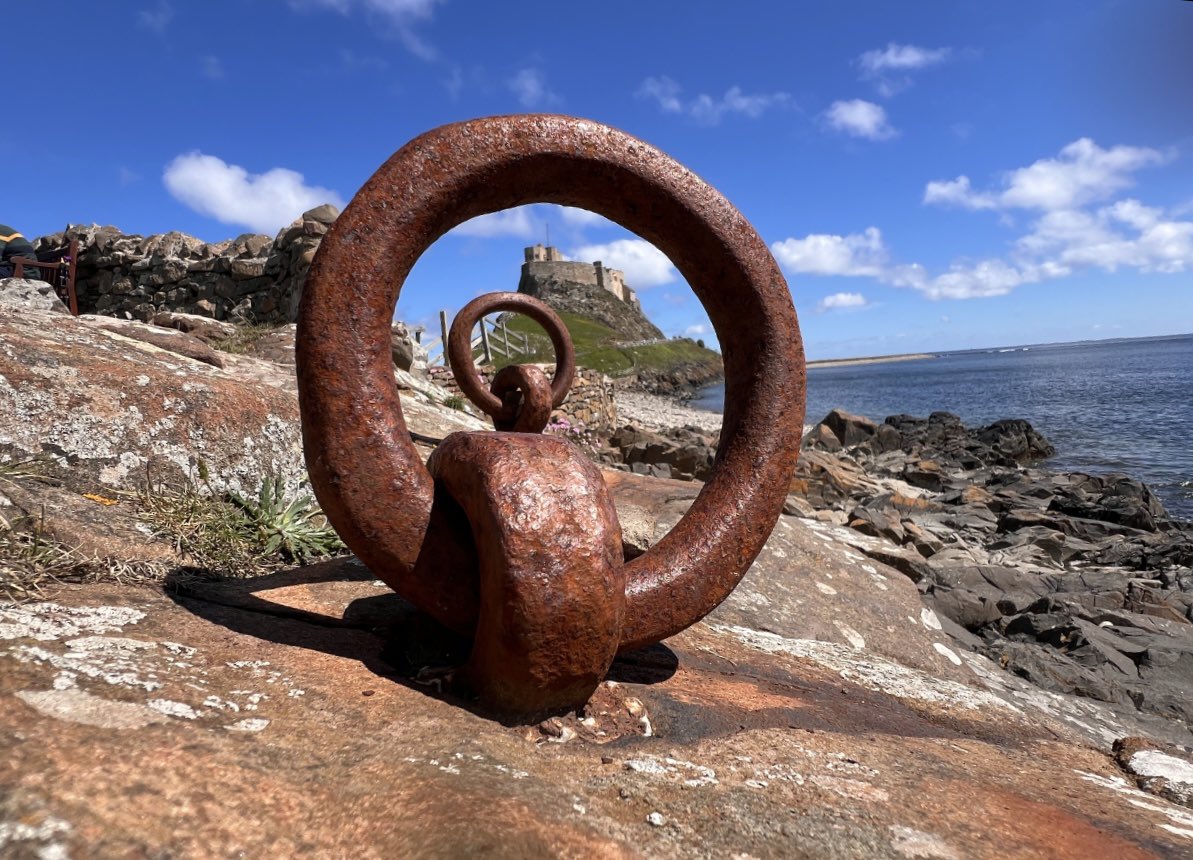 DavidB_2003's tweet photo. Not bad for an iPhone - The Famous Mooring Rings &amp; Lindisfarne Castle….It Was Worth Getting My Knees Wet For! @nationaltrust @holyisland_ @NTlindisfarne https://t.co/7sUNcJGBUM