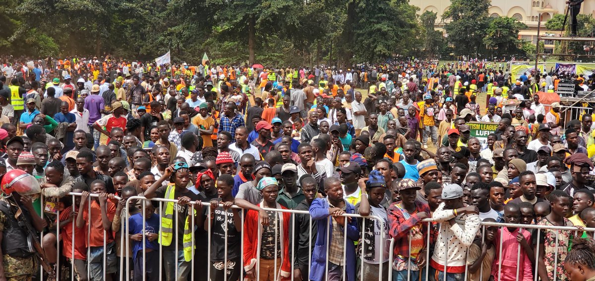 cptkile's tweet photo. Old kla on fire with the big boys big up PLU footsoldiers and Hon Joan Mubende @AfrawEndz @DaudiKabanda @MichealMawanda1 @AnitahAmong @MzeeKayiira https://t.co/645tv82OHM
