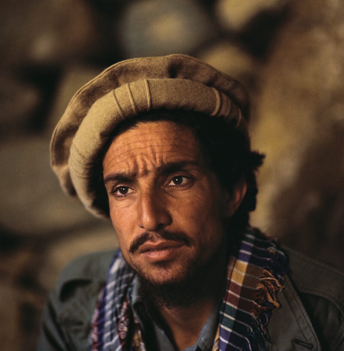 galligatano's tweet photo. Lorsque j’ai entendu Mosab Hassan Yousef la première fois, il m’a directement fait penser à Ahmed Shah Massoud.

Ceux qui alertent le monde des menaces terroristes, mais que personne n’écoute.

Thread ⤵️

(1/8) https://t.co/HkNunH0xV8