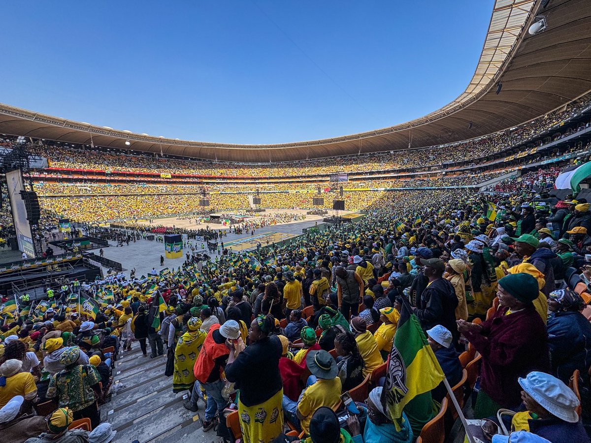 Thank you to our supporters for the overwhelming support and reaffirming us as the leader of society. ⚫️🟢🟡 #VoteANC2024 #LetsDoMoreTogether #SiyanqobaRally