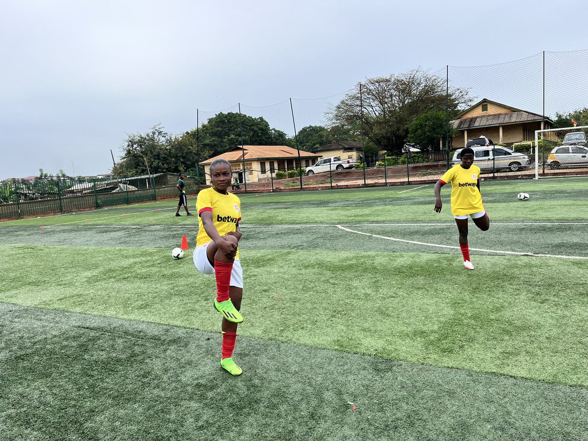thehighstreetb's tweet photo. Warm up session! 

#KusaSupreme 
#MaltaGuinnessWPL 
#BetwayGh https://t.co/Nwiwy04tlK