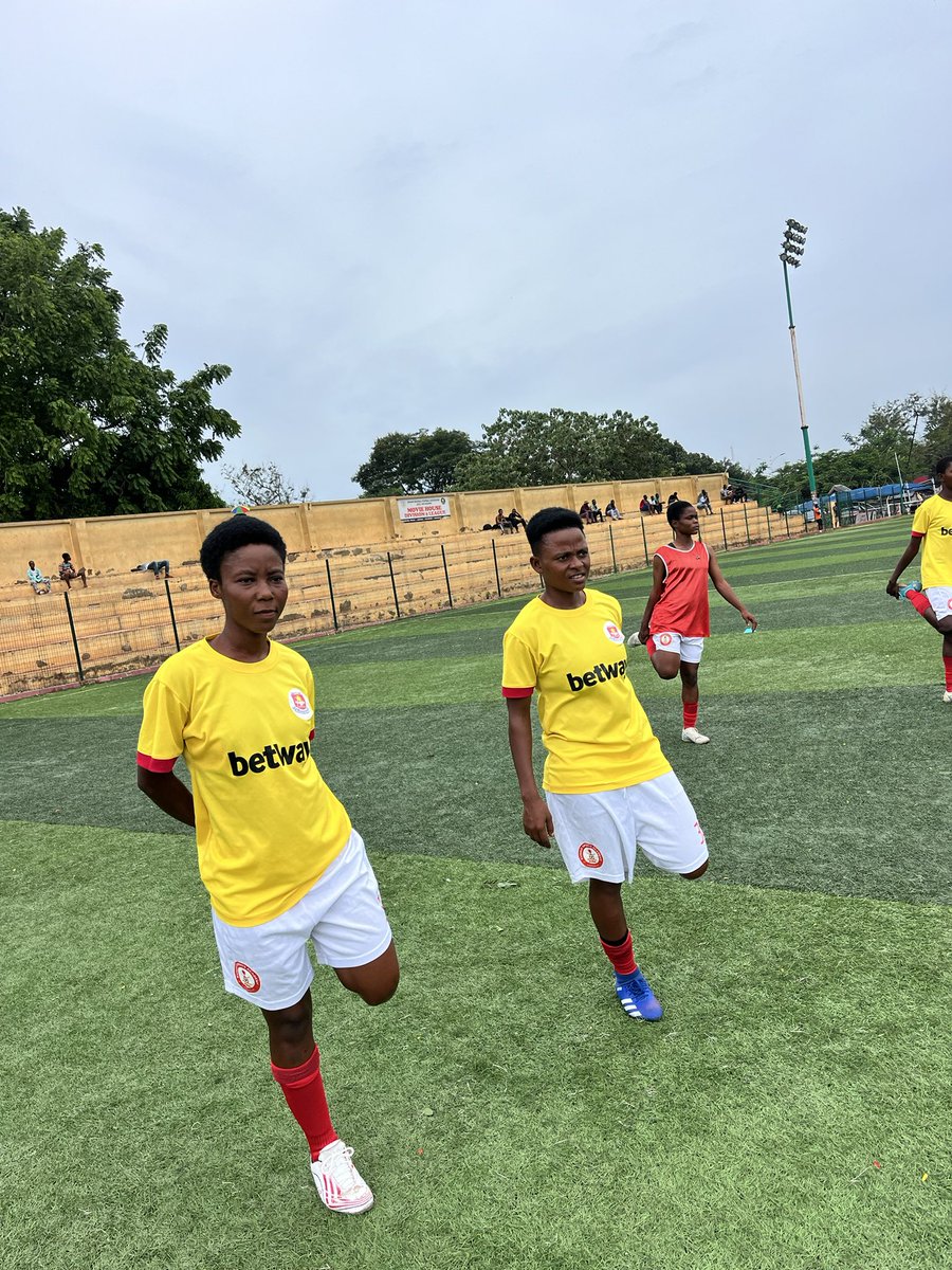 thehighstreetb's tweet photo. Warm up session! 

#KusaSupreme 
#MaltaGuinnessWPL 
#BetwayGh https://t.co/Nwiwy04tlK