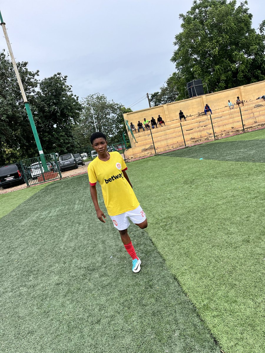 thehighstreetb's tweet photo. Warm up session! 

#KusaSupreme 
#MaltaGuinnessWPL 
#BetwayGh https://t.co/Nwiwy04tlK