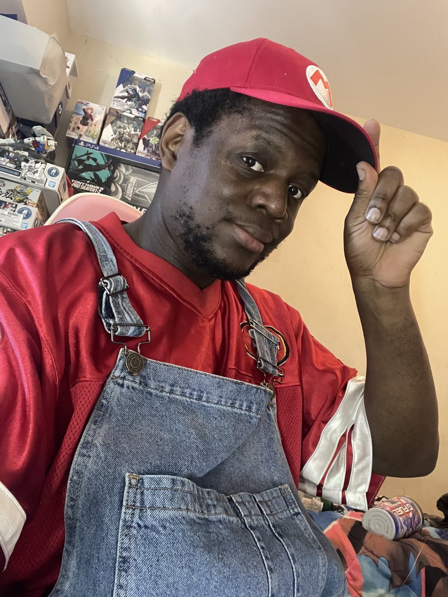 One crystal down, many more to go! #papermario <a href="/NintendoAmerica/">Nintendo of America</a> <a href="/Nintendo/">任天堂株式会社</a> <a href="/CotuTeam/">Crystals of the Universe</a> #twitch #twitchaffiliate twitch.tv/kazesaffire27