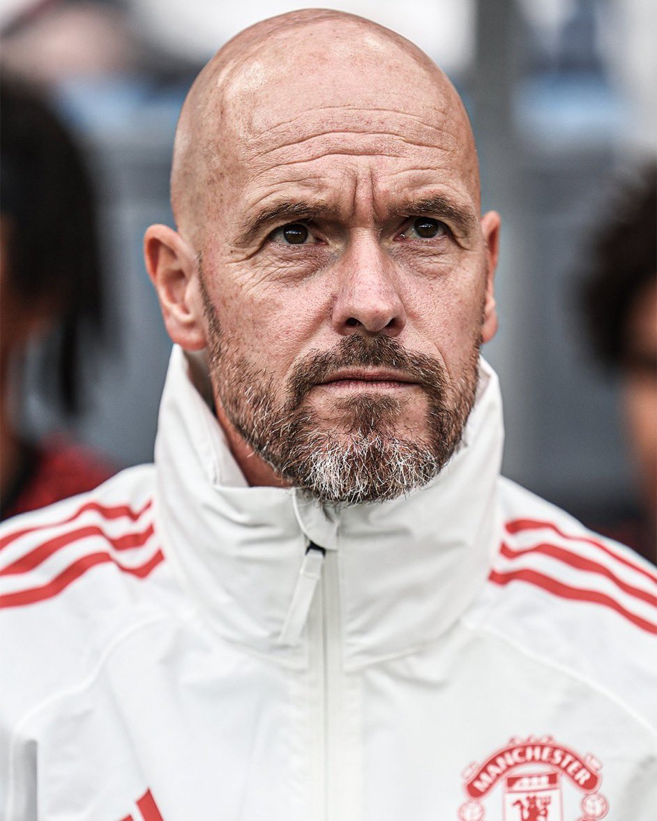 RETWEET IF YOU WANT TEN HAG TO STAY.