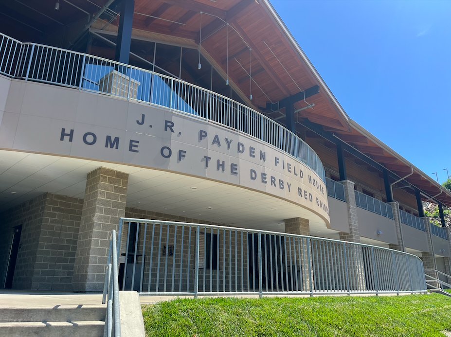 B4Reis's tweet photo. A beautiful MDW from Payden Field house..
#RAIDERS in the lab..tik tok..what did you do to beat Oxford today??? https://t.co/lwP0BIyLEl