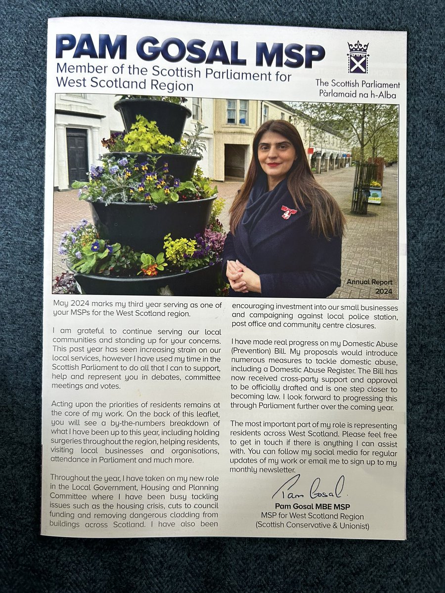 JaneBB's tweet image. @CommunityMagHel delivered to #Helensburgh #ArgyllandBute homes this afternoon and leaflet inside for @PamGosalMSP If you’re reading it, trying to find which party #PamGosal representing (it’s not obvious folks) it’s @ScotTories 🔍🕵️‍♀️🔎😤