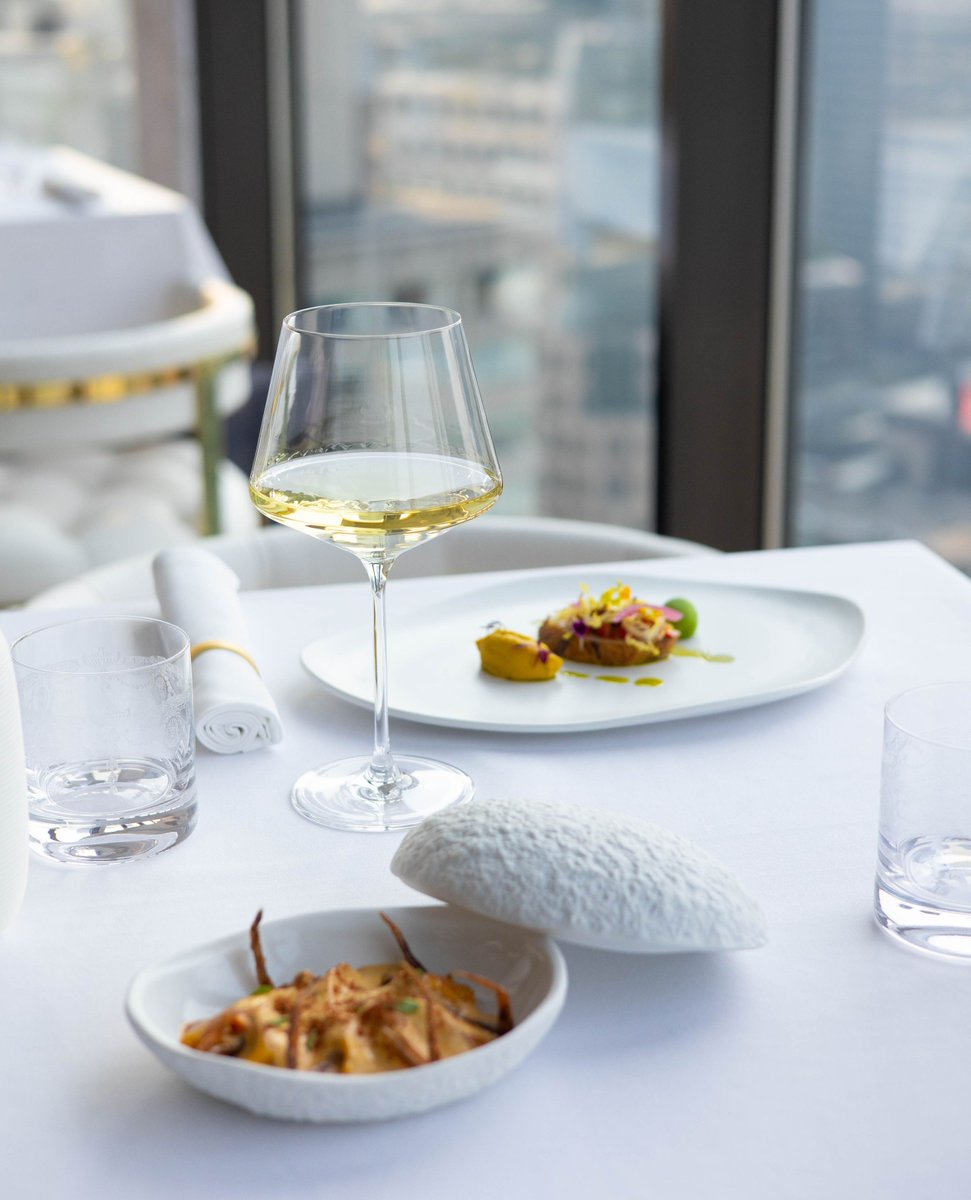 Indulge in culinary delights and perfectly paired wines at Don Alfonso 1890 and  raise a glass to the best city views! 

Reservations at DonAlfonsoToronto.com
#donalfonso1890 #donalfonsotoronto #donalfonso #libertygroup #finedining #luxurydining #michelinstar #michelinchef