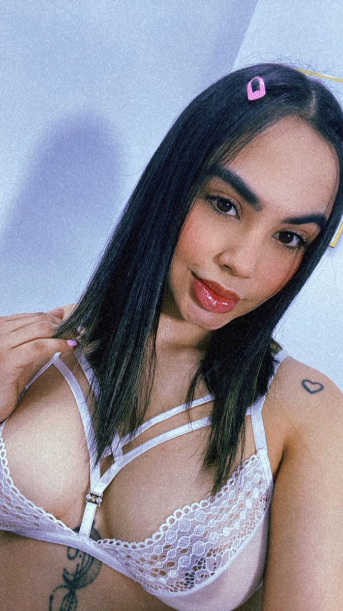 Sexy latina !! 🔥 chaturbate.com/innocentlady_/ @BigLove46901671 @Dance4meee @carlosbb588_bb @I_luv_reds @johnboyt_2 @LeleYoukou @CamOfChaturbate @RenOrtega7 @roisbelis88 @ScottWil1372 @nascat50 @I_luv_reds @bobchapman23