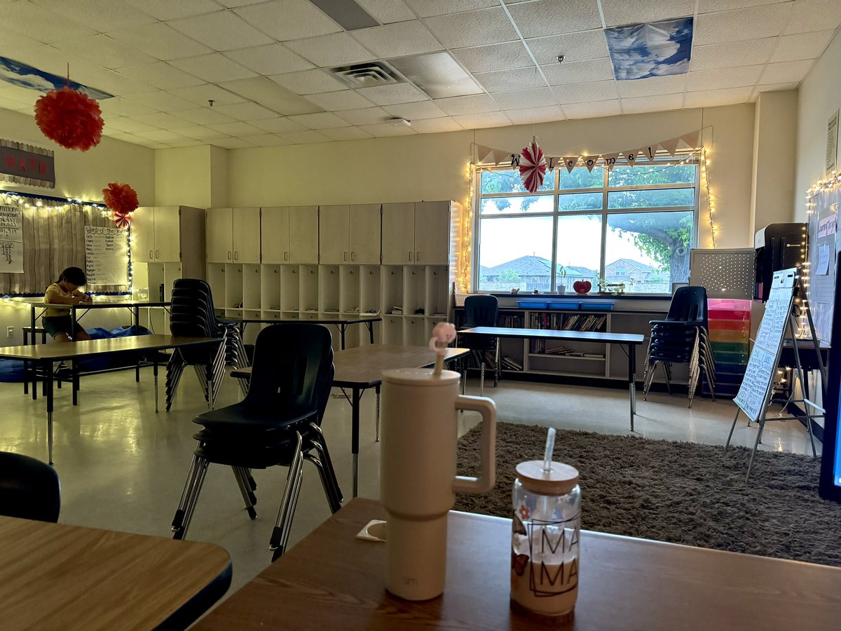 Ms_Terrazas's tweet photo. Room E9 has been my home away from home for the last 3yrs. From the morning calmness.. to chaos &amp; fun. I sure am going to miss teaching at WS Ryan. ❤️💙
But, I’m also soo excited for year 7 of my next teaching adventure! Next stop - Kuwait 📍 https://t.co/jUnkiEDk1i
