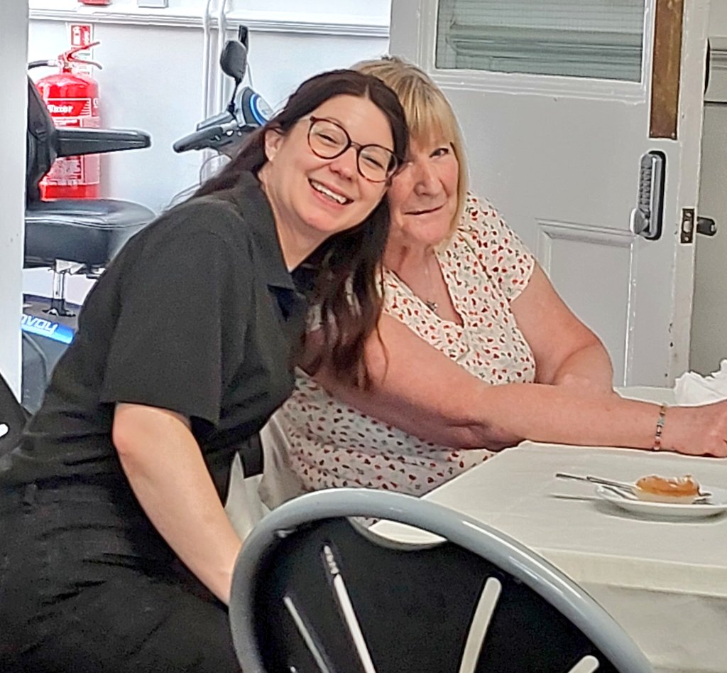 Northampton Neighbourhood Police Team tweet media