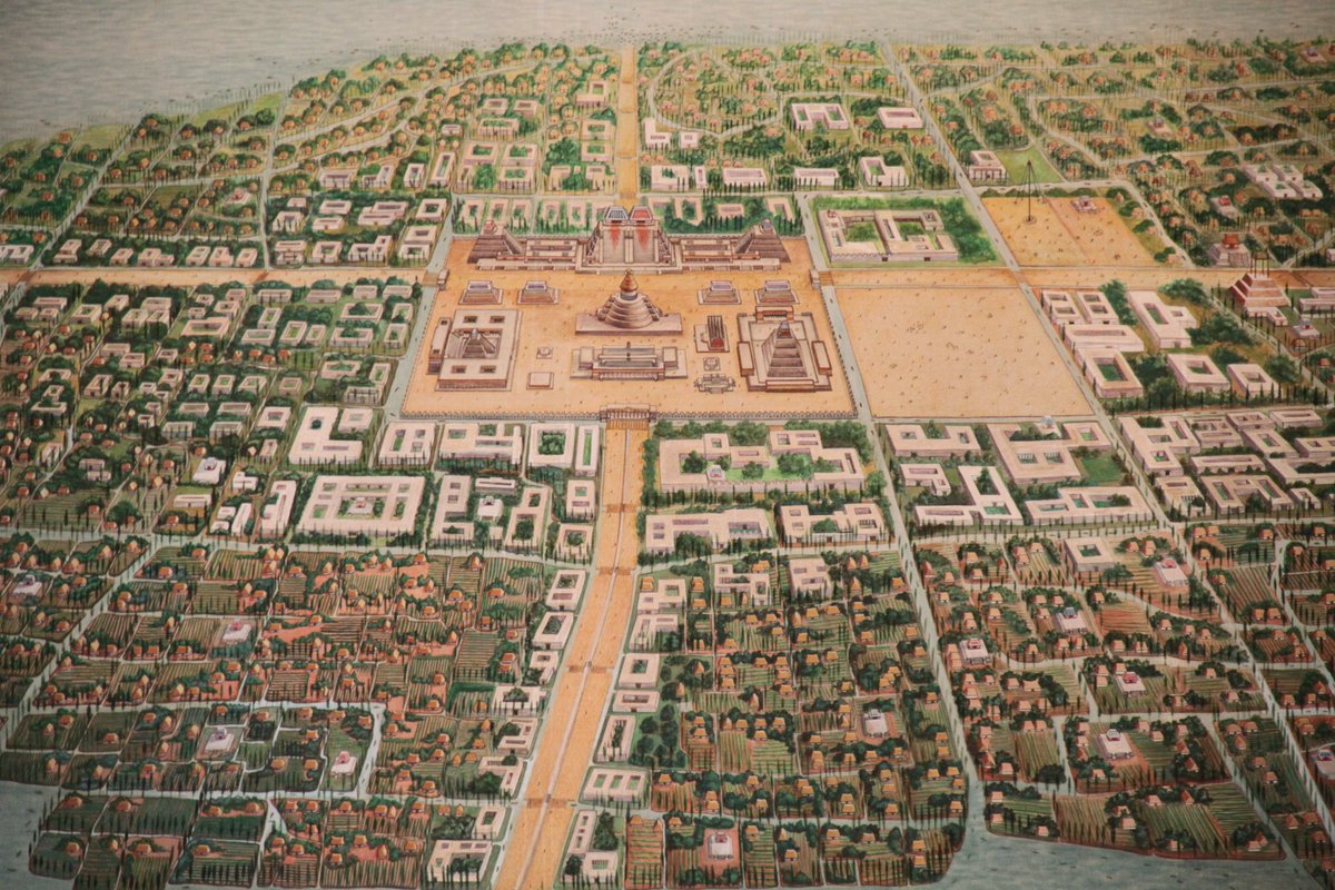 Tenochtitlan was the center of the Aztec Empire (a native nation in the Americas). When Europeans arrived in this city in 1519, it was one of the world's largest cities with at least 200,000 inhabitants, and only Paris, Venice and Constantinople had such a population in Europe.
