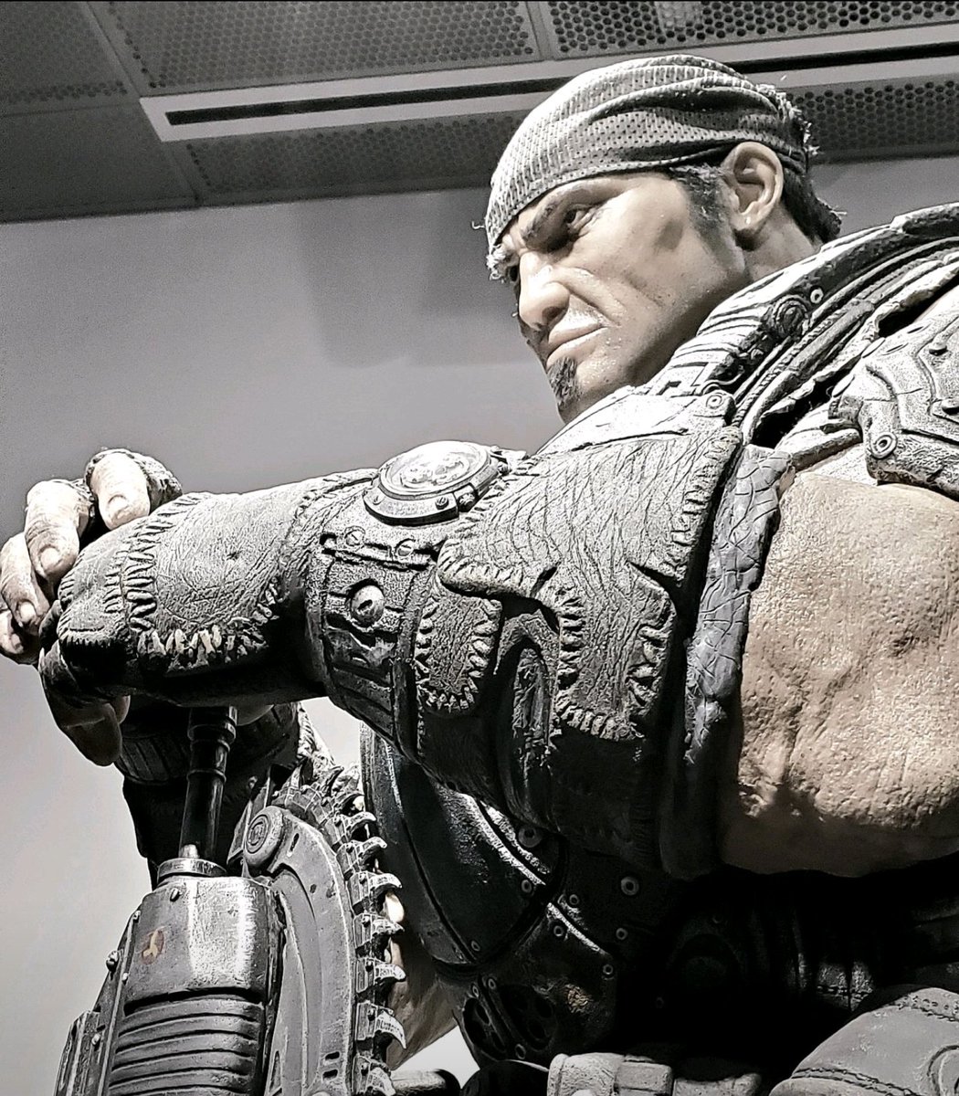 I forgot to share it here, but I have been back at The Coalition as a rigging artist! 

I feel particularly lucky, especially with the current state of the industry. 

That's it for now. Stay tuned! 
Take care! 🐰♥️