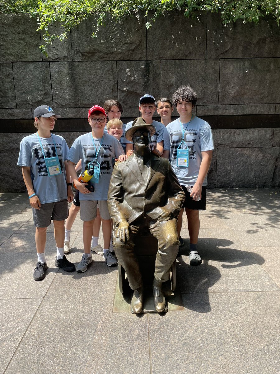 HolmesDCtrip's tweet image. More FDR. #Bus2