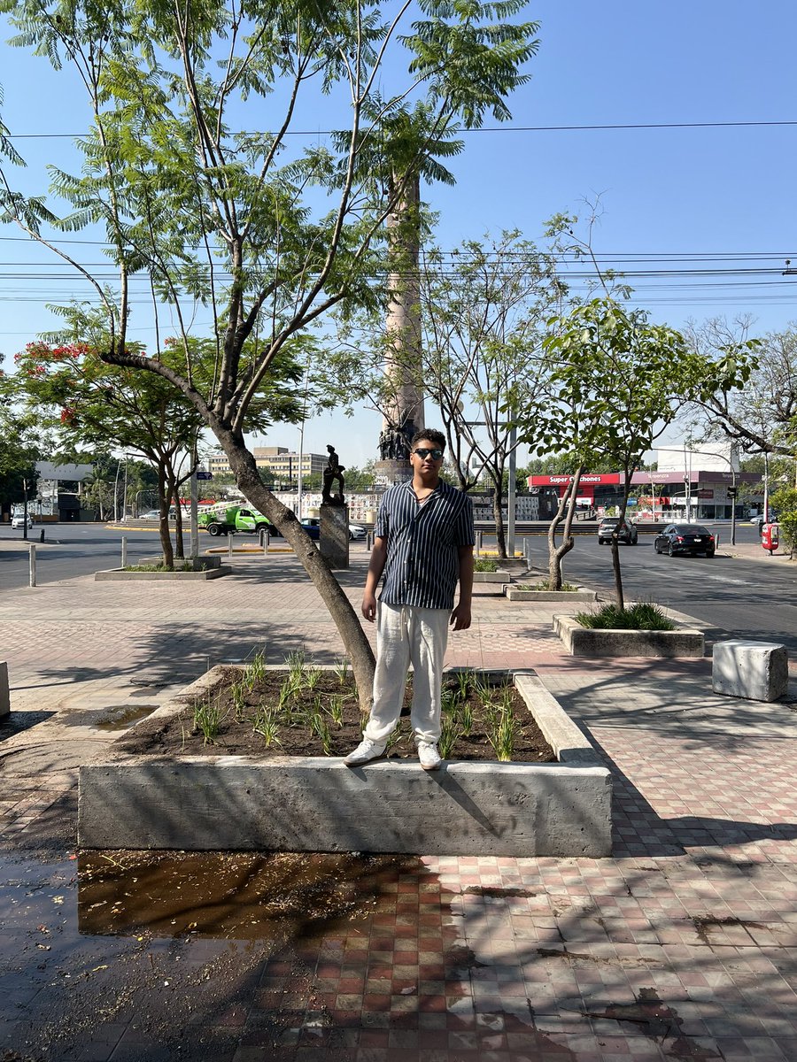 M__Sierra's tweet photo. Exploring GLD México 🇲🇽 with my big boy. https://t.co/3P9mWt9dj4