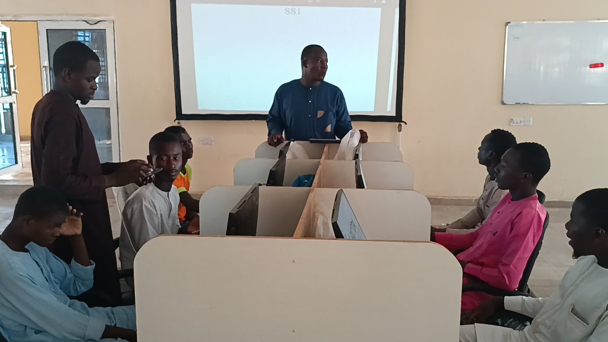 BICTDA_Borno's tweet photo. Live update: @BICTDA_Borno Team at Digital Literacy Centre Damasak, Mobbar local Government Borno state. #BICTDABorno #ICTTraining #Centre #Zulum #Mobbar https://t.co/2bSGHhpiT6