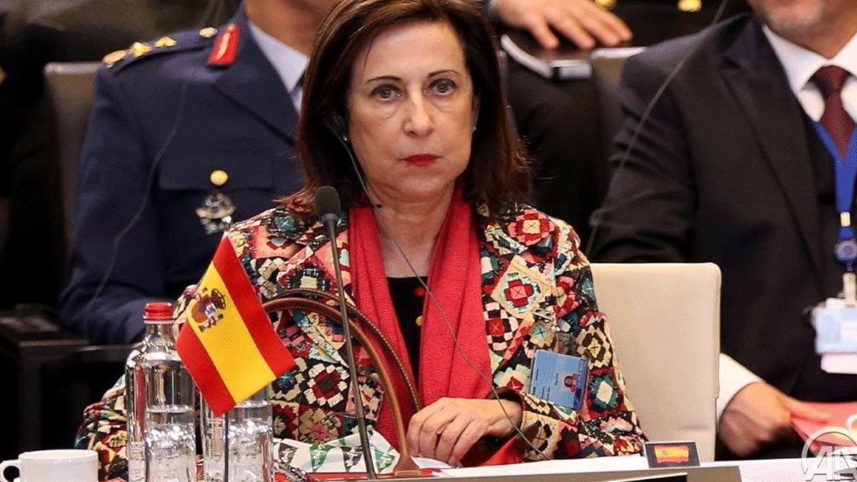 🔴#SONDAKİKA İspanya Savunma Bakanı: Gazze savaşı gerçek bir soykırımdır.
