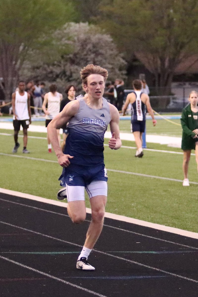 cal_woerth11's tweet photo. Not the ending I trained for, but proud of our @MGBoysTF season. 

100m: 10.83 -6th in school history &amp; 
1st all time by a Junior in school history

4x100 team: 43.37 - 3rd all time school

4x400 team: 3.22.99 - 3rd all time school

Senior season about to explode. 🦅 https://t.co/QgA6tIMcVP