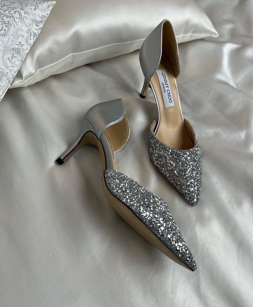 _BAHI1_'s tweet photo. .
.
Jimmy Choo 🩶 https://t.co/OIFVOVVqIT