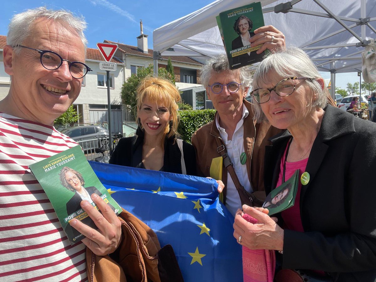 MarionribesR's tweet photo. @EELV_midi_py  #Actions #tractage #Debat mobilisation maximale à 15 jours des #Electionseuropéennes 
#Balma #Toulouse #Blagnac #OnVoteLe9Juin
@EELV 💚💚💚 https://t.co/O8taHRqKDe