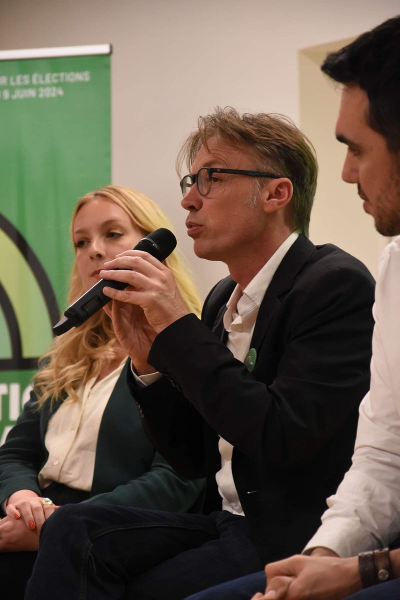 MarionribesR's tweet photo. @EELV_midi_py  #Actions #tractage #Debat mobilisation maximale à 15 jours des #Electionseuropéennes 
#Balma #Toulouse #Blagnac #OnVoteLe9Juin
@EELV 💚💚💚 https://t.co/O8taHRqKDe
