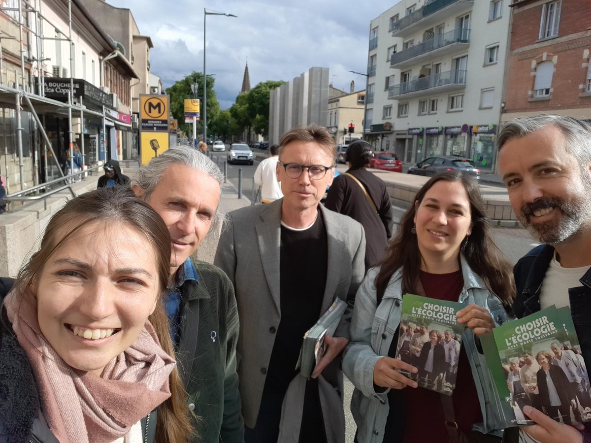 MarionribesR's tweet photo. @EELV_midi_py  #Actions #tractage #Debat mobilisation maximale à 15 jours des #Electionseuropéennes 
#Balma #Toulouse #Blagnac #OnVoteLe9Juin
@EELV 💚💚💚 https://t.co/O8taHRqKDe