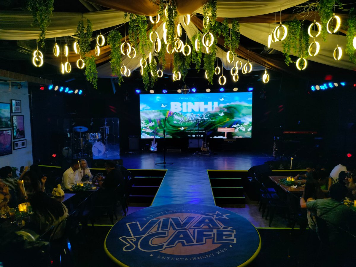 abcpopjournal's tweet photo. HAPPENING TONIGHT:
Arthur Nery's Binhi Soiree Anniversary at the Viva Cafe ✨🫶
#BINHI #ArthurNery @viva_records https://t.co/EkM3uPx0nD