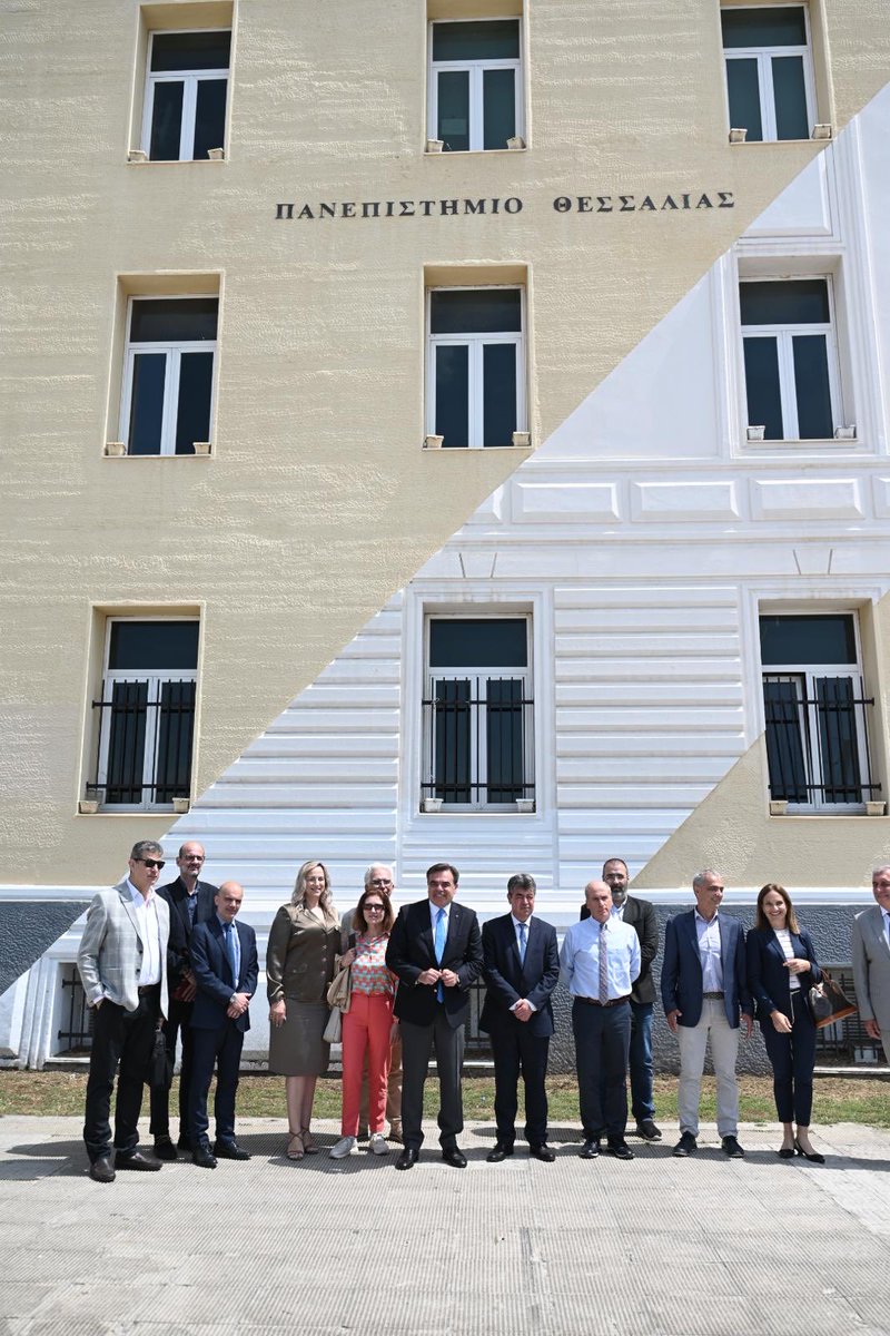 Margaritis Schinas tweet media