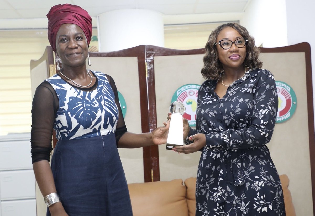 Maureen Achieng (@maureenaachieng) on Twitter photo At the close of successful <a href="/IGADsecretariat/">IGAD Secretariat</a> study visit to <a href="/ecowas_cedeao/">Ecowas - Cedeao</a>, I thanked Pres Touray & team for continuing to be torchbearers on regional integration, offering lessons on benefits & potential pitfalls of free movement of persons & transhumance regimes At the close of successful <a href="/IGADsecretariat/">IGAD Secretariat</a> study visit to <a href="/ecowas_cedeao/">Ecowas - Cedeao</a>, I thanked Pres Touray & team for continuing to be torchbearers on regional integration, offering lessons on benefits & potential pitfalls of free movement of persons & transhumance regimes