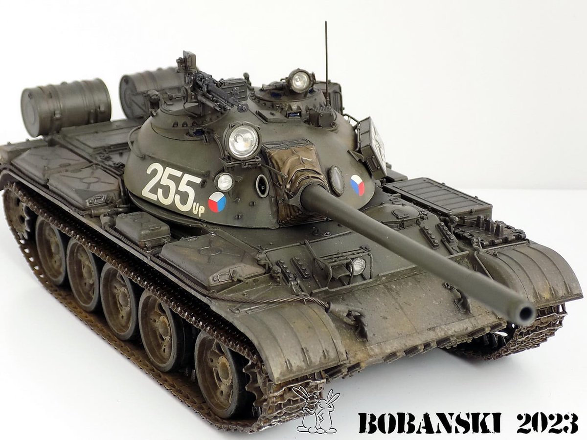 Used #MiniArt Kit: 37074 T-55 CZECHOSLOVAK PRODUCTION Author: Robert Bednarcik Source: facebook.com/groups/4333094…