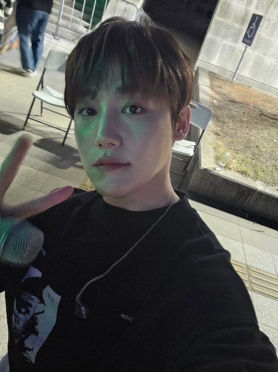 🐮 240525 Golden Child Weverse Update  
#JANGJUN #LEEJANGJUN #장준 #이장준 #골든차일드 #GoldenChild