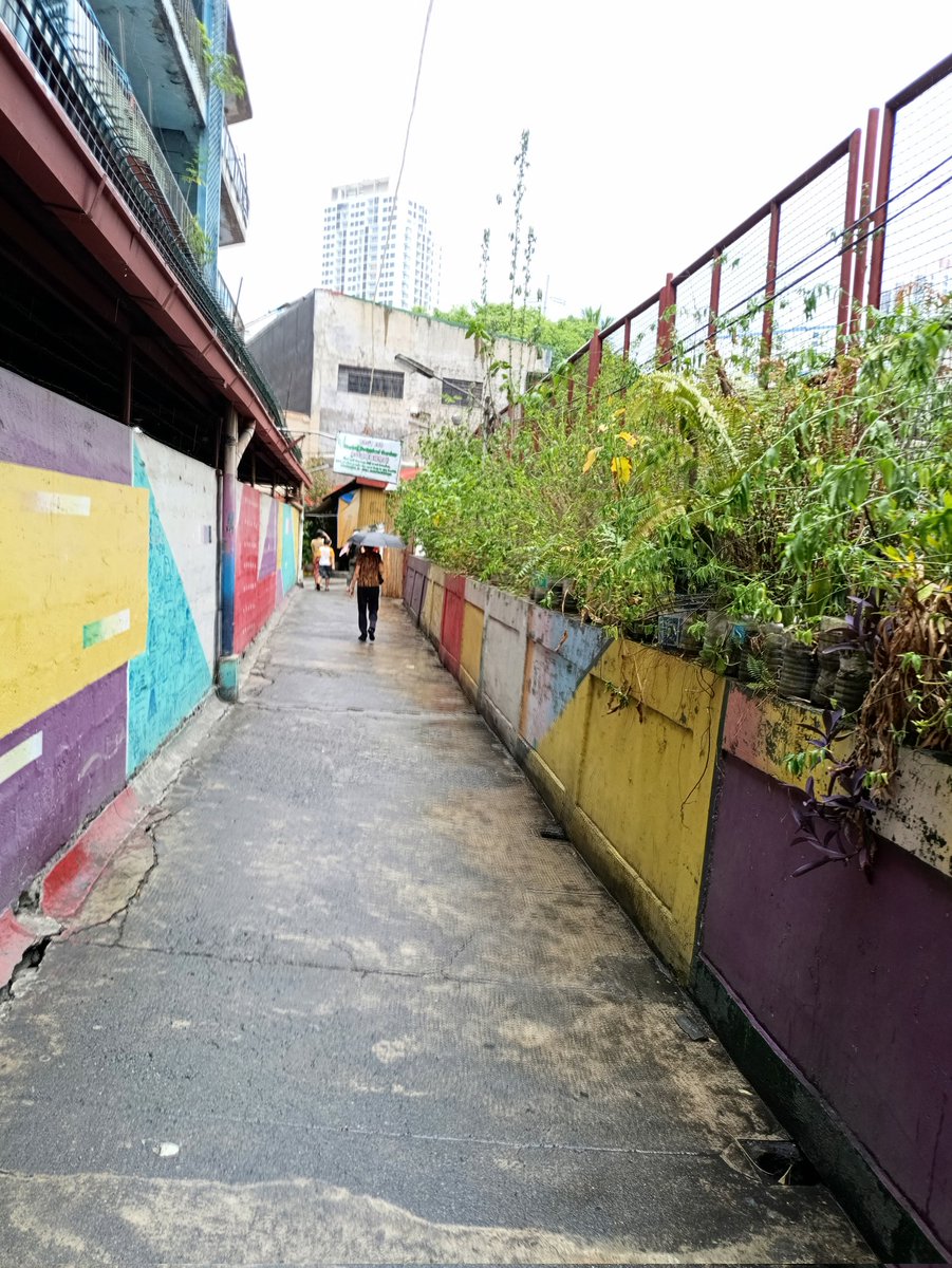 fly_by_fish's tweet photo. Went to Binondo for the first time today https://t.co/FNk9qJRCI6